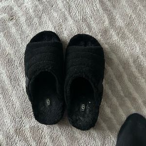 Used Ugg slippers for warm weather